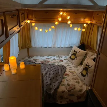Silverspring Hideaways *